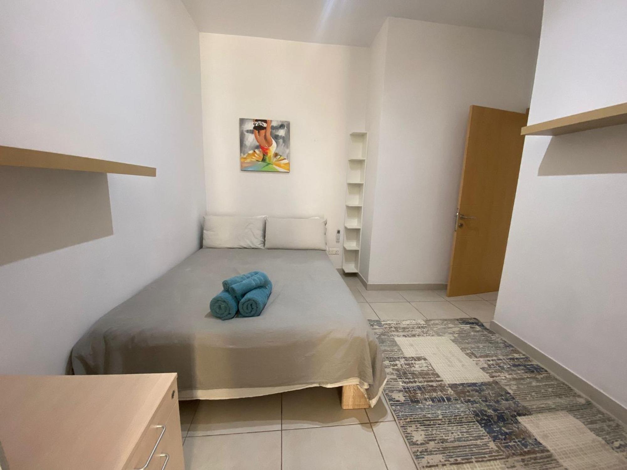 Sliema 2Bed With Backyardアパートメント エクステリア 写真
