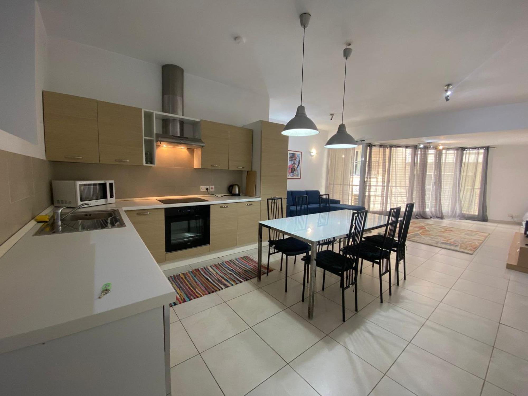 Sliema 2Bed With Backyardアパートメント エクステリア 写真